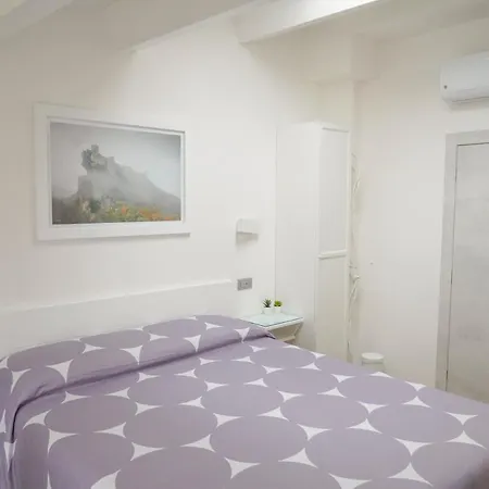 Residenza Aragonese 4*