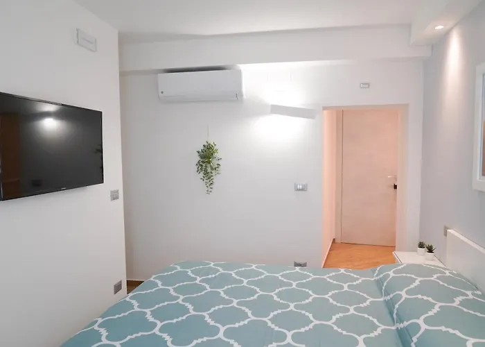 Bed & Breakfast Residenza Aragonese 4*