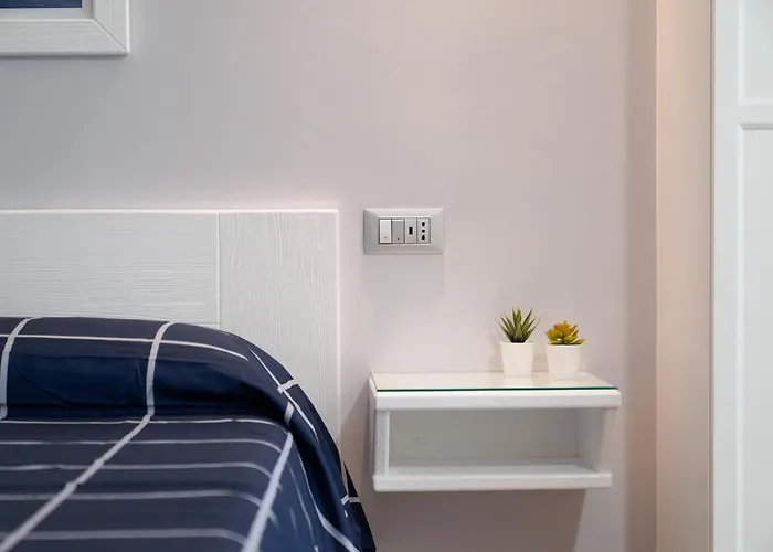 Residenza Aragonese Bed & Breakfast 4*